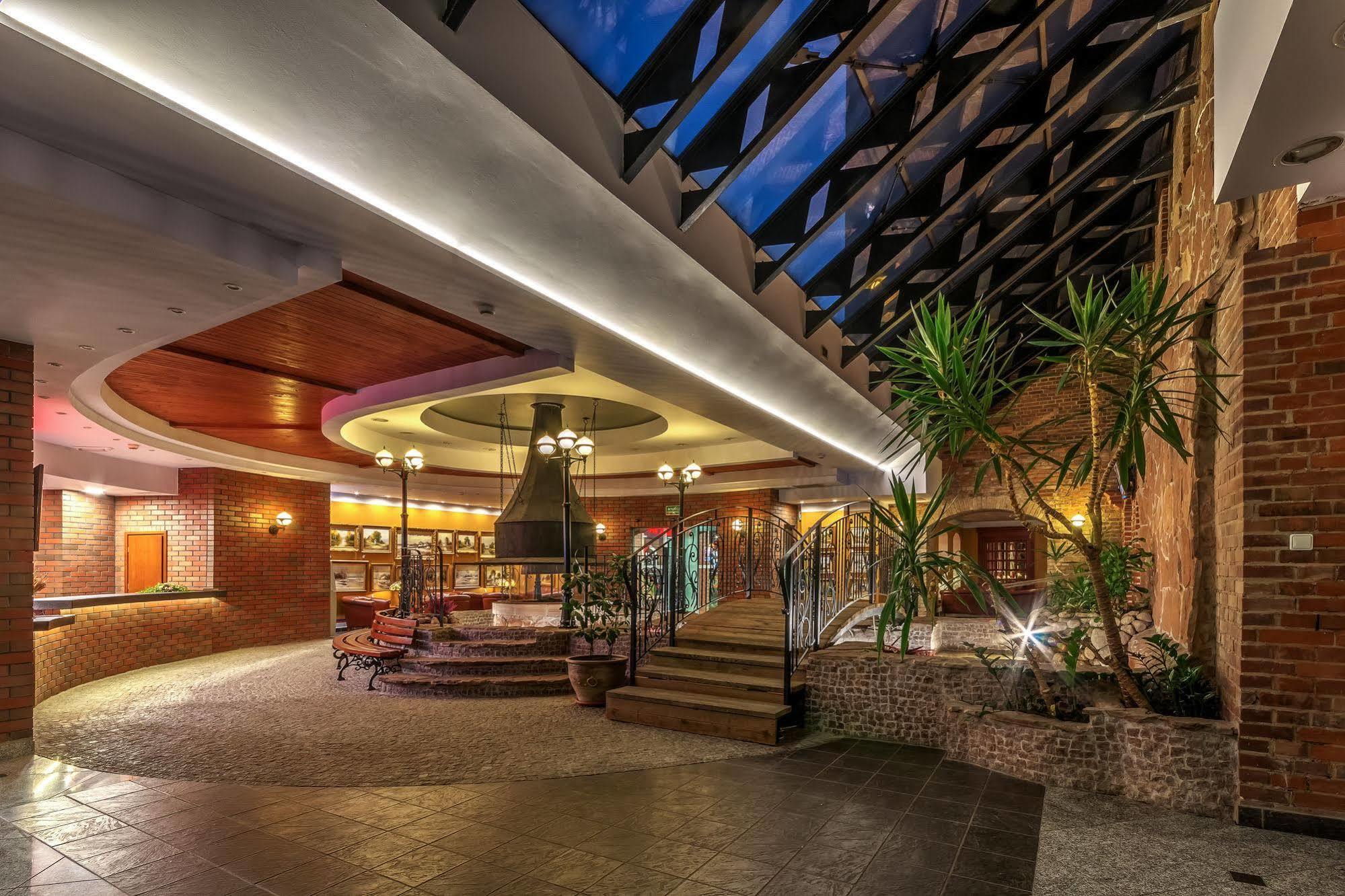 Hotel Mlyn & Spa Wloclawek Exterior photo